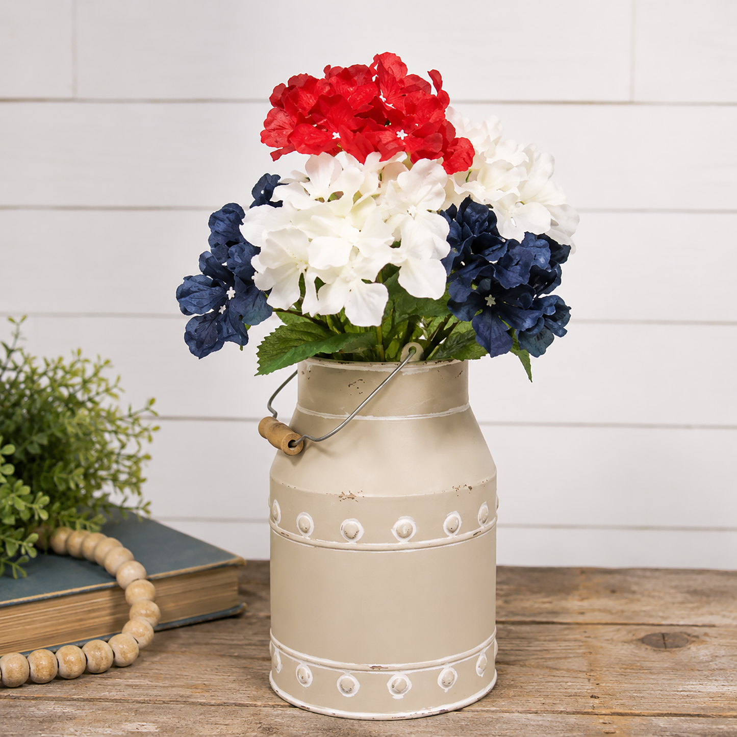 Patriotic Hydrangea Bush, 18.75"