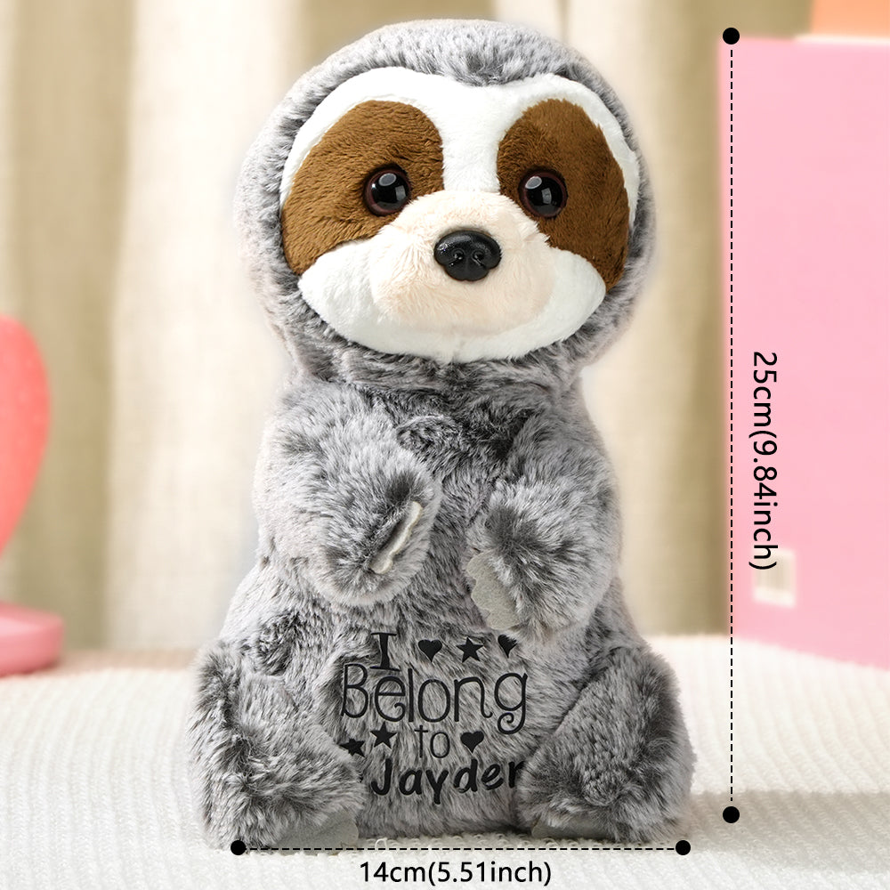 A front view of the personalized sloth plush toy with a text overlay stating its size (5.5 in x 9.84 in / 14 cm x 25 cm), highlighting its cuddly design and custom name feature.